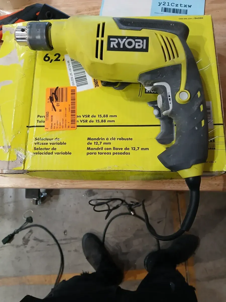 ***6.2 Amp Corded 5/8 in. Variable Speed Hammer Drill - image 3