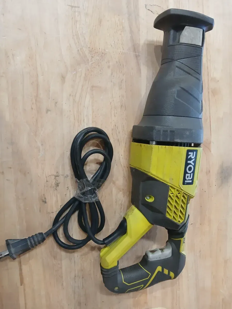 Ryobi Corded Reciprocating Saw - image 2