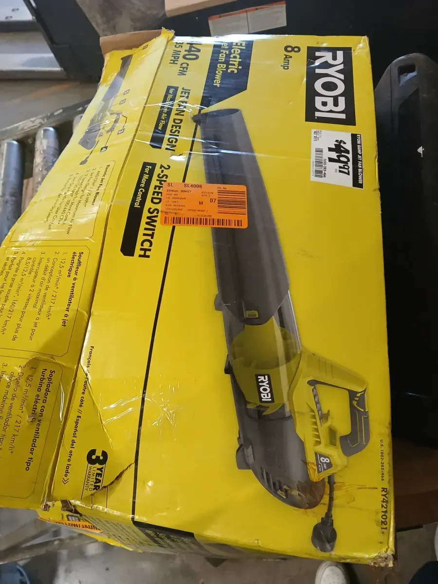 ***Non-functional***ONE+ 18V Cordless 1 Gal. Wet/Dry Vacuum (Tool Only) with 1-1/4 in. Crevice Tool and Utility Nozzle135 MPH 440 CFM 8 Amp Corded Electric Jet Fan Leaf Blower - image 3