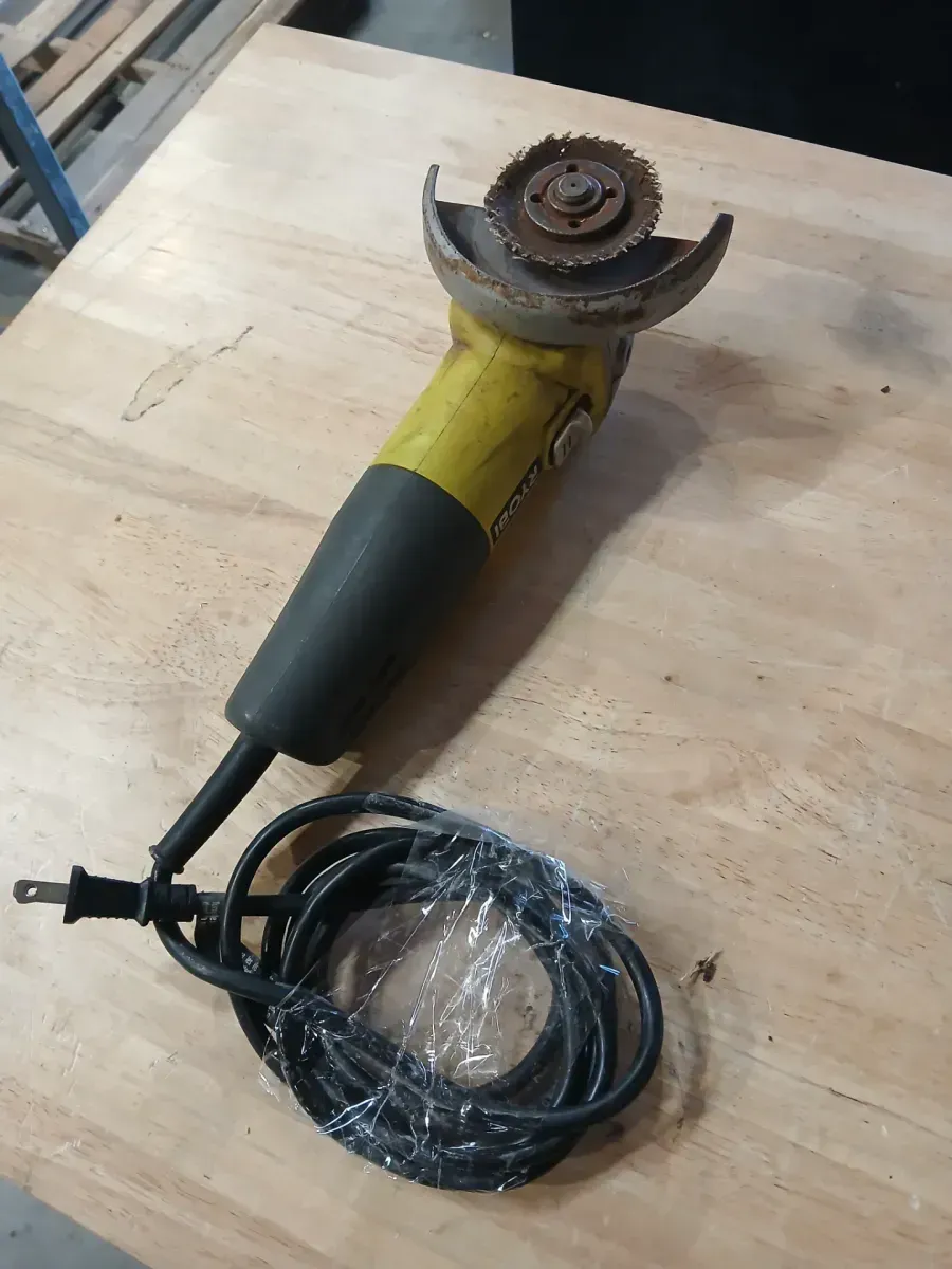 Ryobi AG4031GTH 4 1/2" Barrel Grip Corded Angle Grinder 5.5A 120V Ships ASAP - image 1