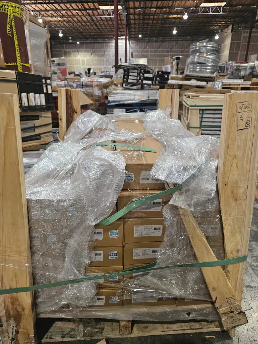 *** 22 cases ( 526.9 sq. ft./Case) ***  Fernwood 6 MIL x 6 in. W x 36 in. Warm Brown Waterproof Click Lock Luxury Vinyl Plank Flooring (23.95 sq. ft./Case) - image 3