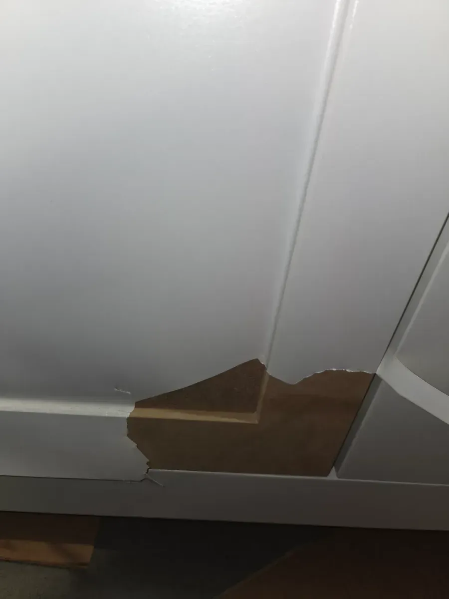 Everdean 31 in. Single Sink White Bath Vanity with White Cultured Marble Top (Assembled) - image 4