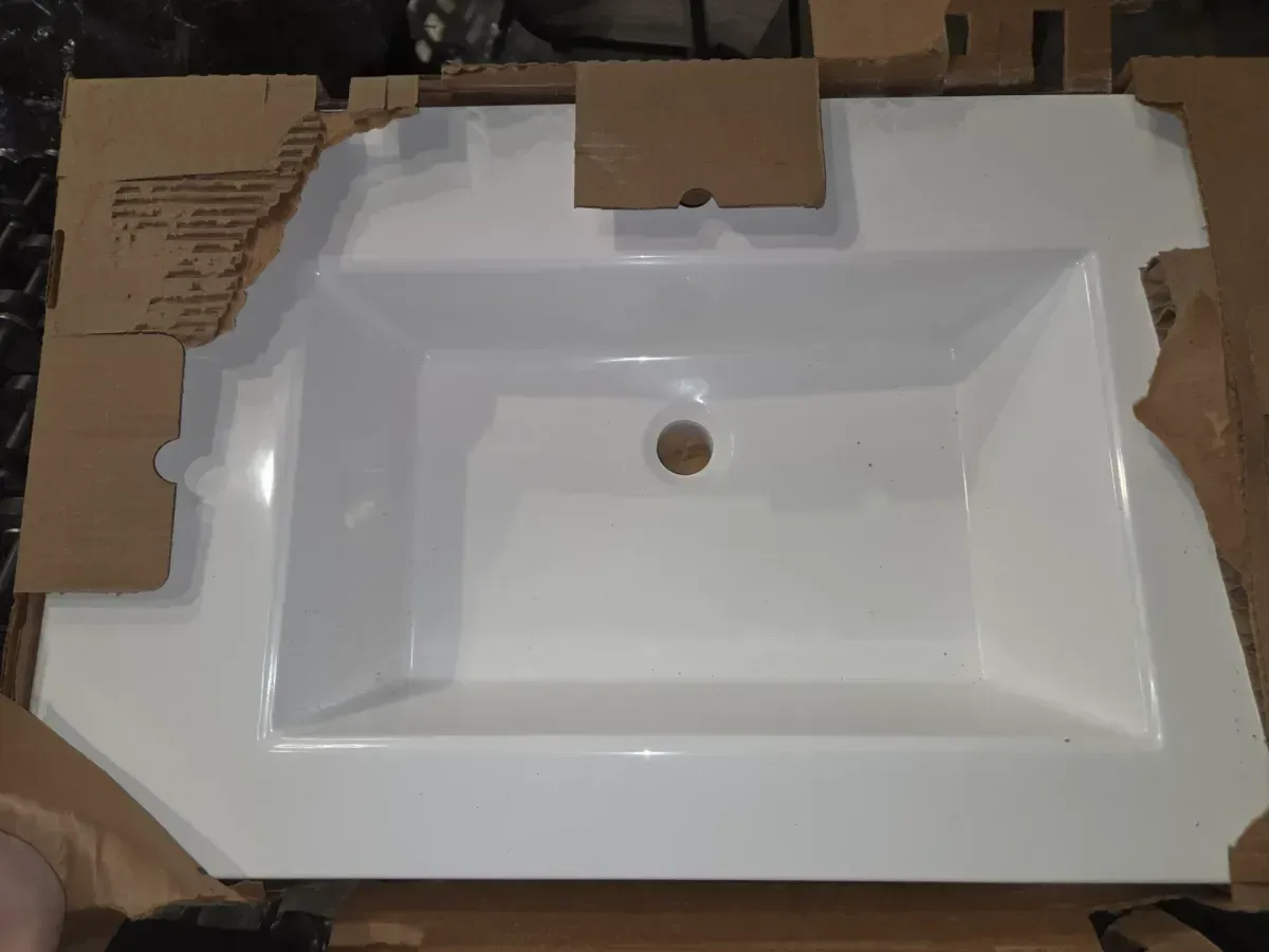 Everdean 31 in. Single Sink White Bath Vanity with White Cultured Marble Top (Assembled) - image 7