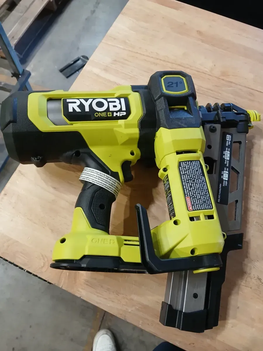 ***Non-functional***ONE+ HP 18V Brushless Cordless AirStrike 21° Framing Nailer (Tool Only) - image 2