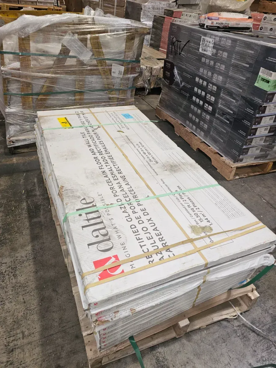 *** 12 cases ( 186 sq. ft. /case) *** ( Maisto Safari Calacatta 24 in. x 48 in. Polished Porcelain Marble Look Floor and Wall Tile (15.5 sq. ft. /case) - image 2