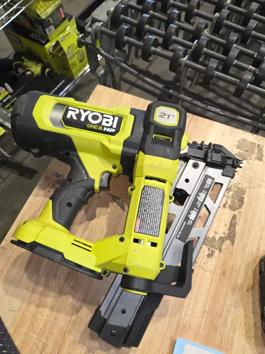 Ryobi ONE+ HP 18V Cordless 21-Degree Framing Nailer - image 2