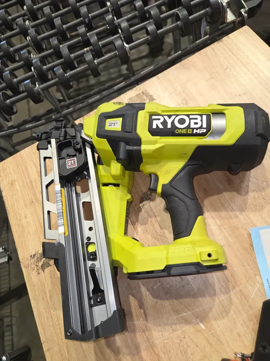 Ryobi ONE+ HP 18V Cordless 21-Degree Framing Nailer - image 3