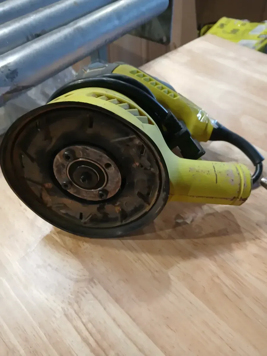 ***Not funcional ***2.6 Amp Corded 5 in. Random Orbital Sander - image 3