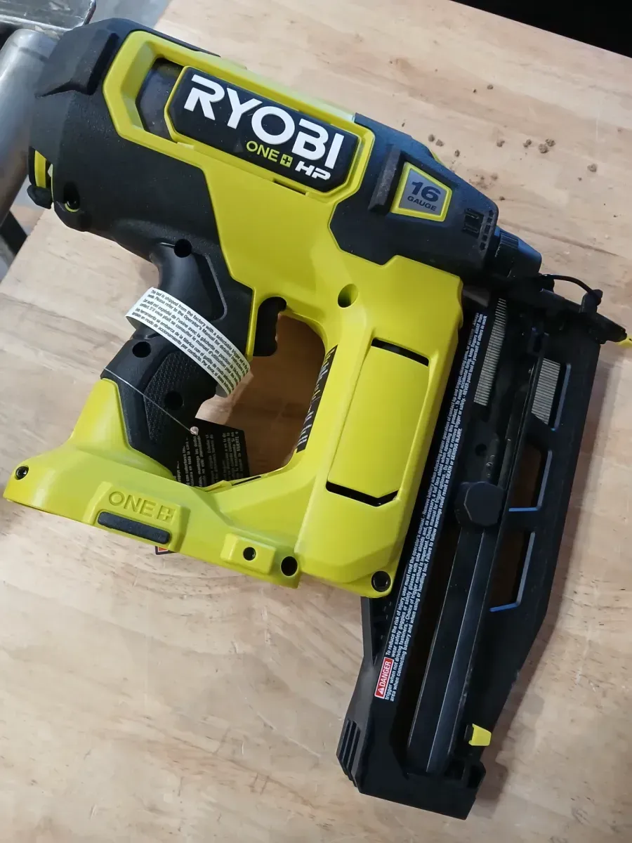 ***Non-functional***ONE+ HP 18V Brushless Cordless 16-Gauge Straight Finish Nailer (Tool Only) - image 4