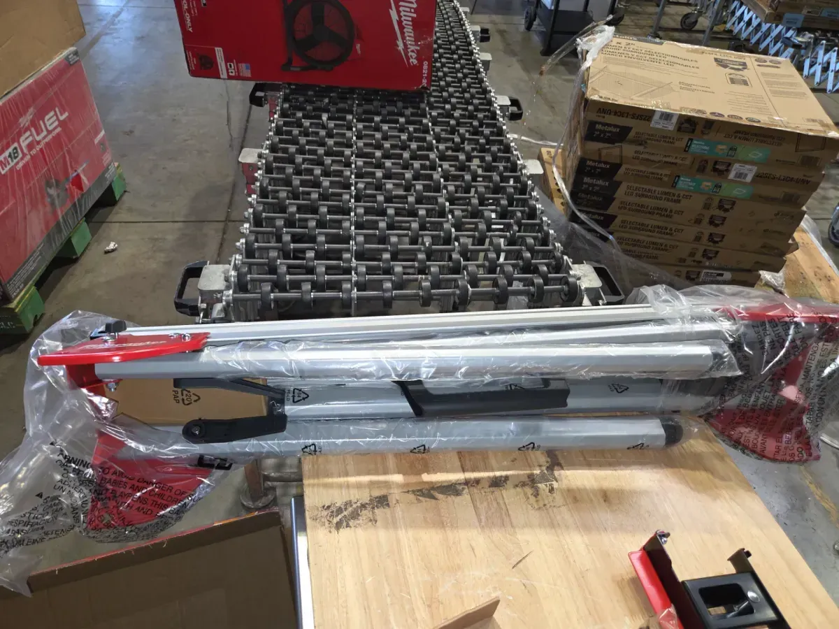 Folding Miter Saw Stand - image 3