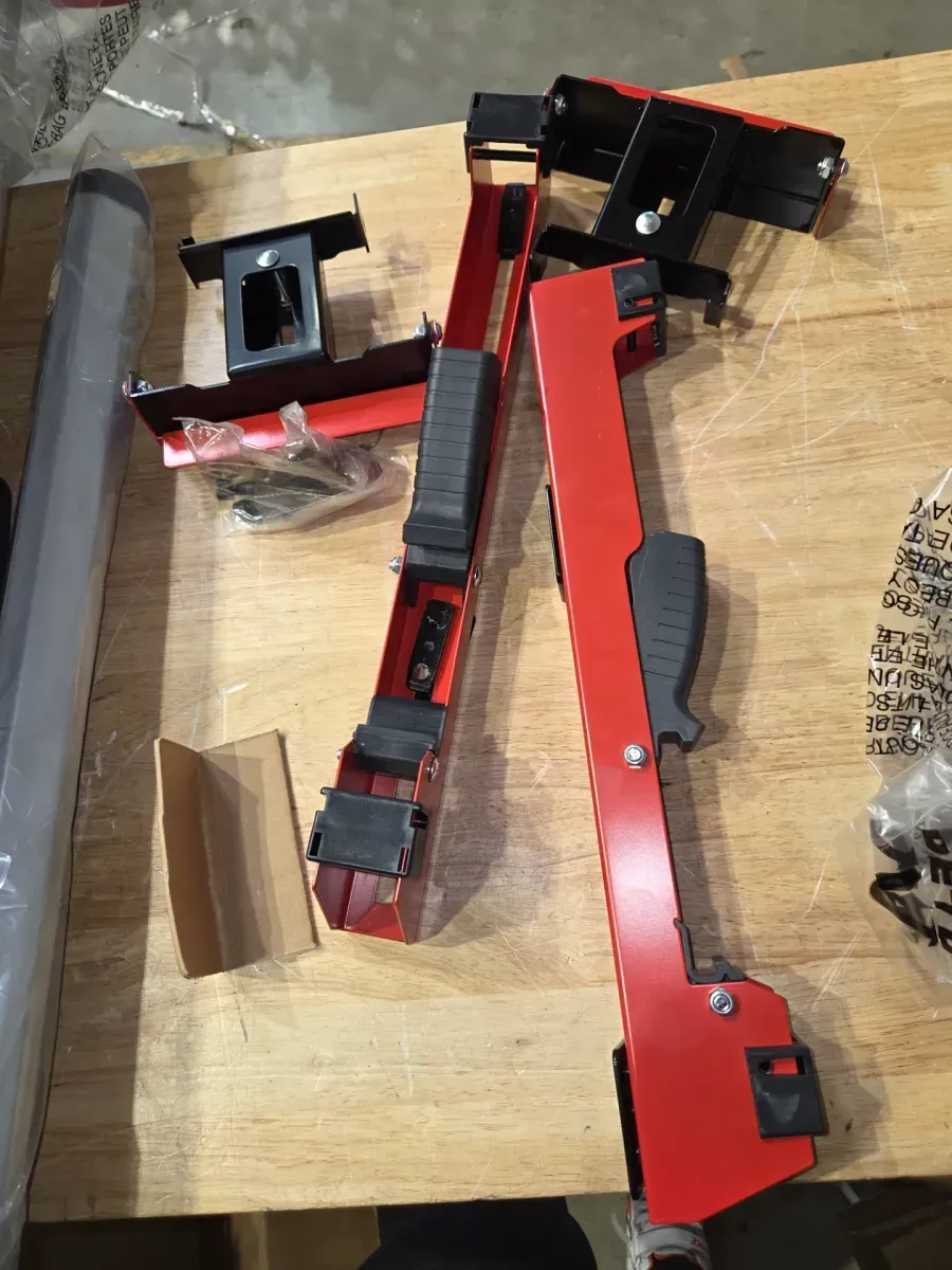 Folding Miter Saw Stand - image 2