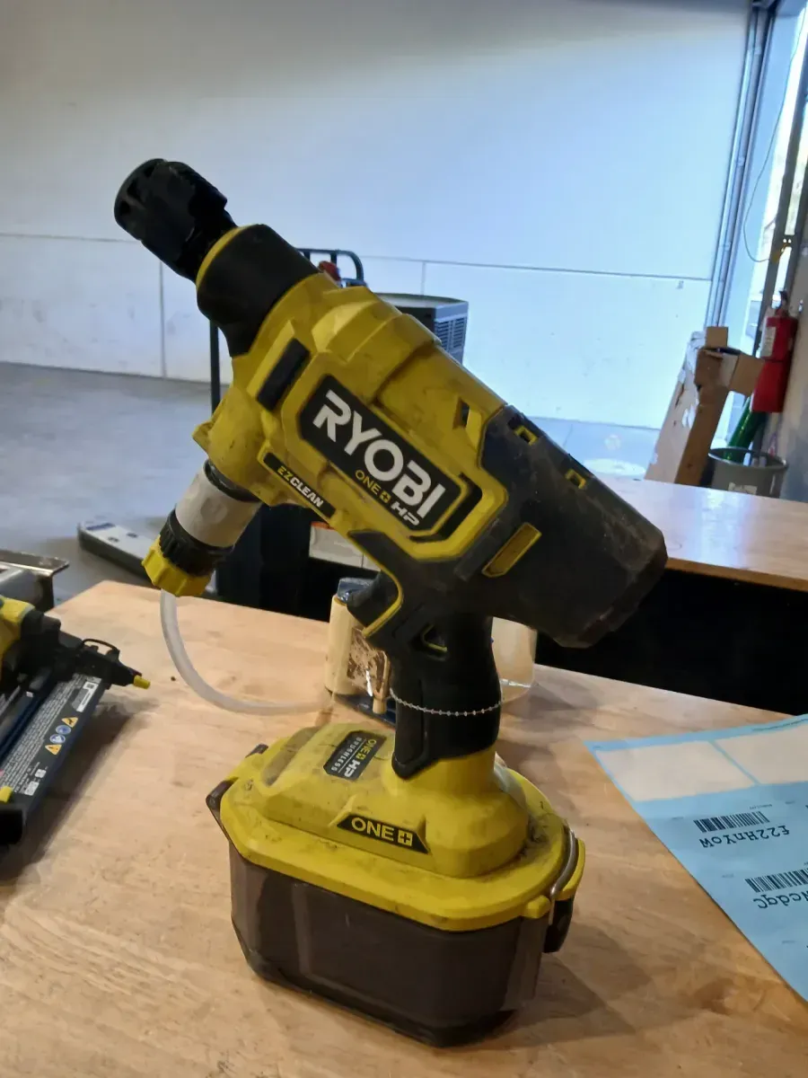 It is missing a few accessories.***Non-functional***Ryobi One+ EZCLEAN power cleaner - image 1