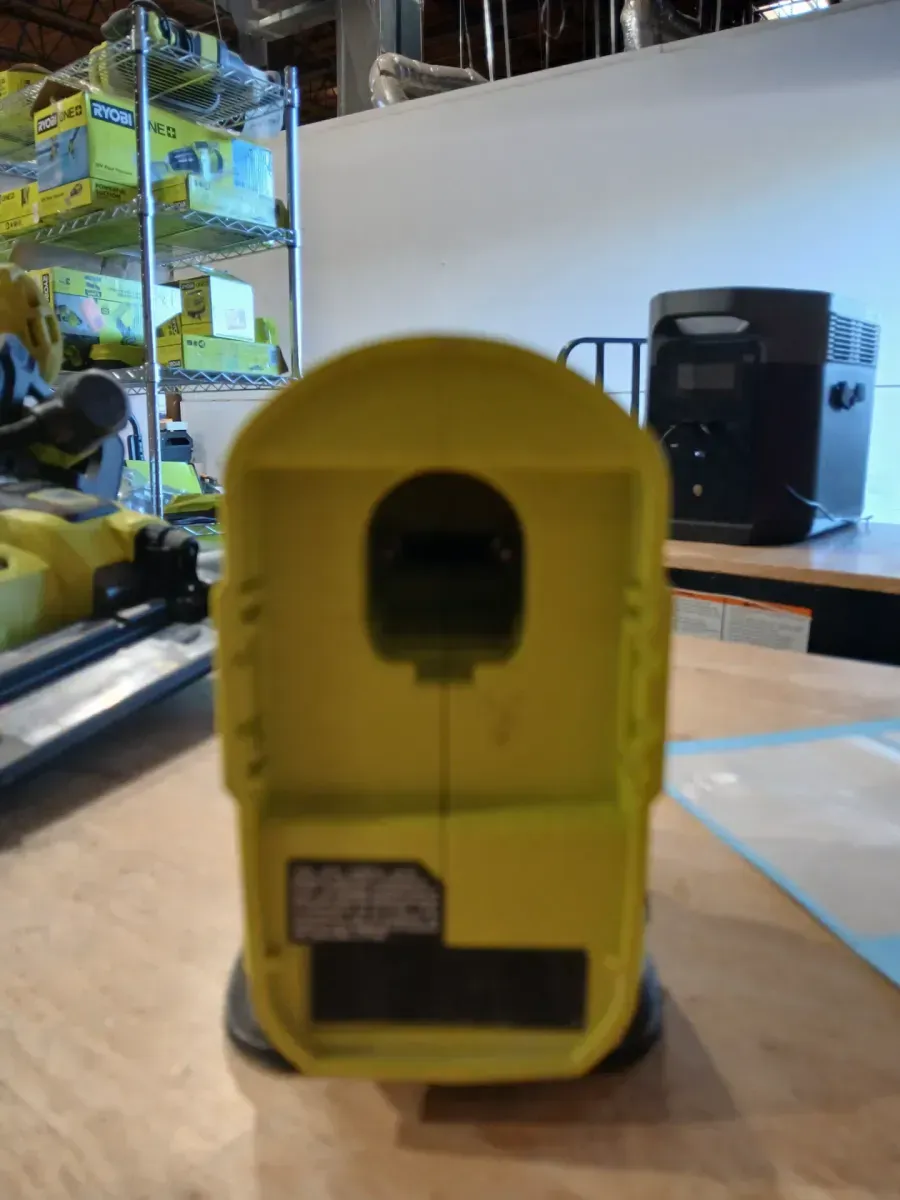 It is missing a few accessories.***Non-functional***ONE+ 18V Cordless Corner Cat Finish Sander Kit with 4.0 Ah Battery and Charger - image 3