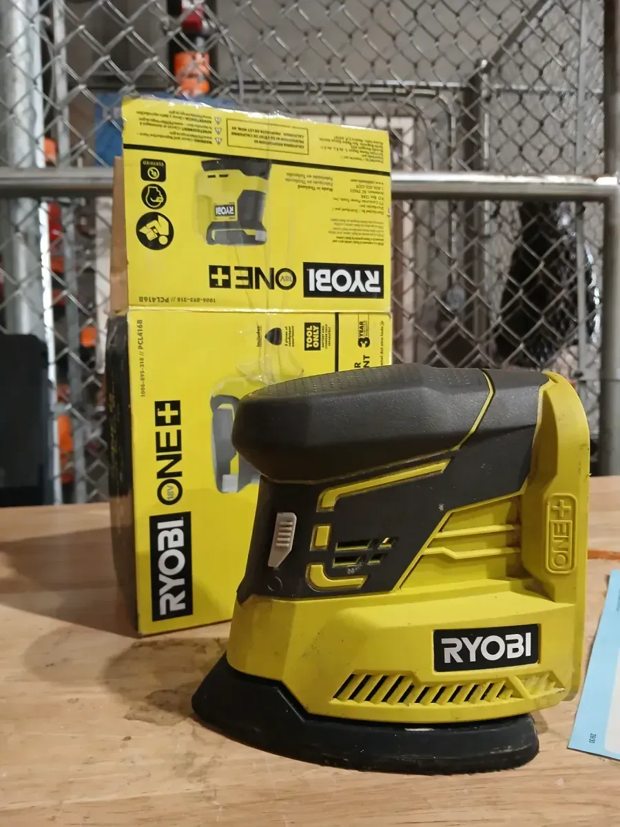 ***Non-functional***ONE+ 18V Cordless Corner Cat Finish Sander (Tool Only) - image 4