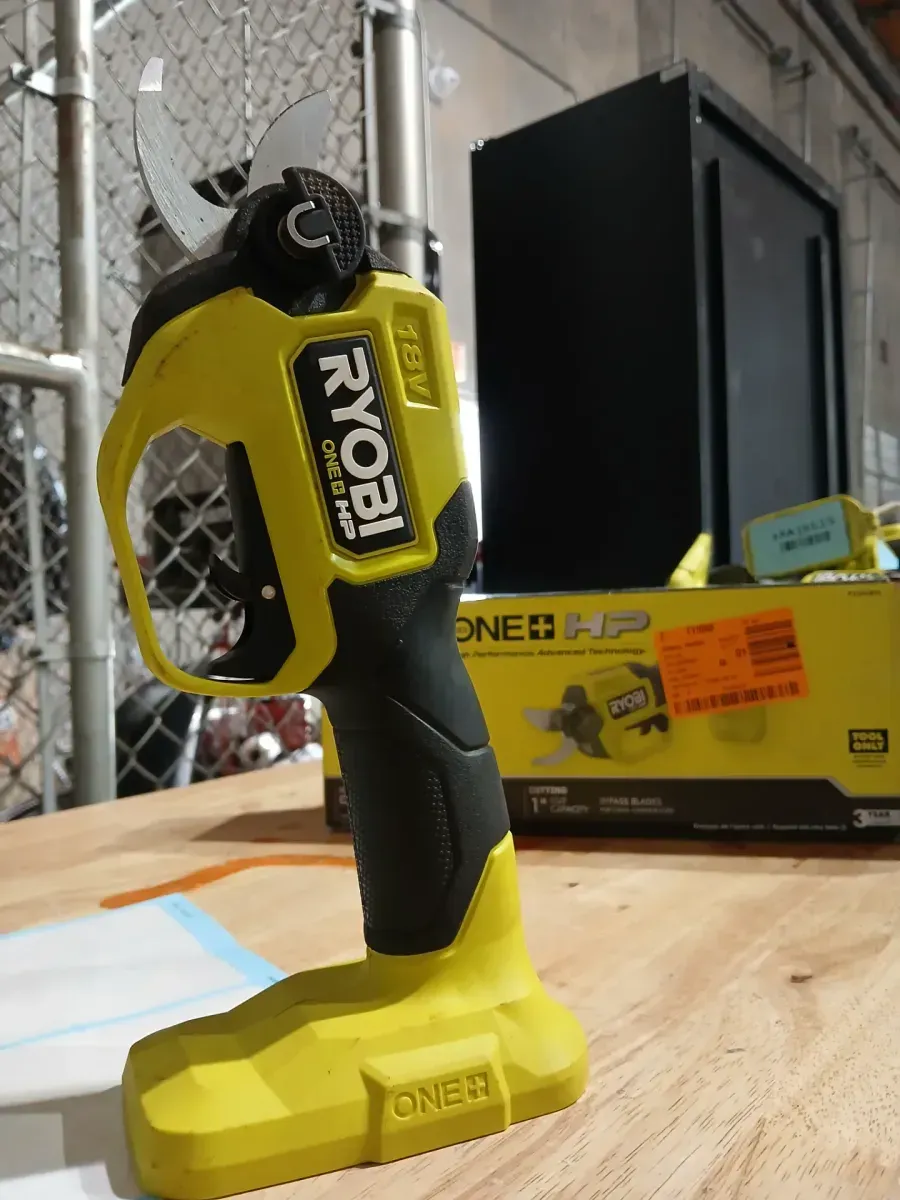 ***Non-functional***ONE+ HP 18V Brushless Cordless Pruner (Tool Only) - image 5