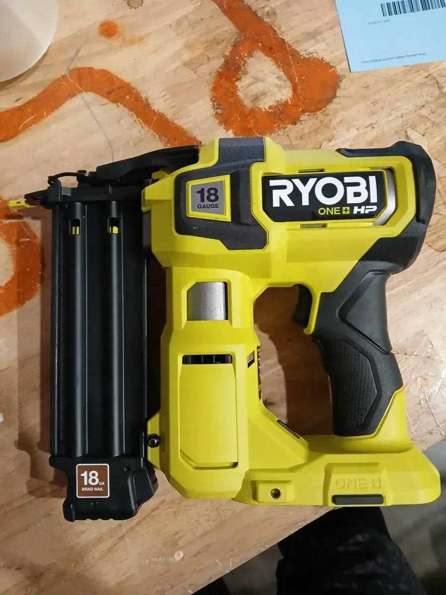 ***Non-functional***ONE+ HP 18V 18-Gauge Brushless Cordless AirStrike Brad Nailer (Tool Only) - image 4