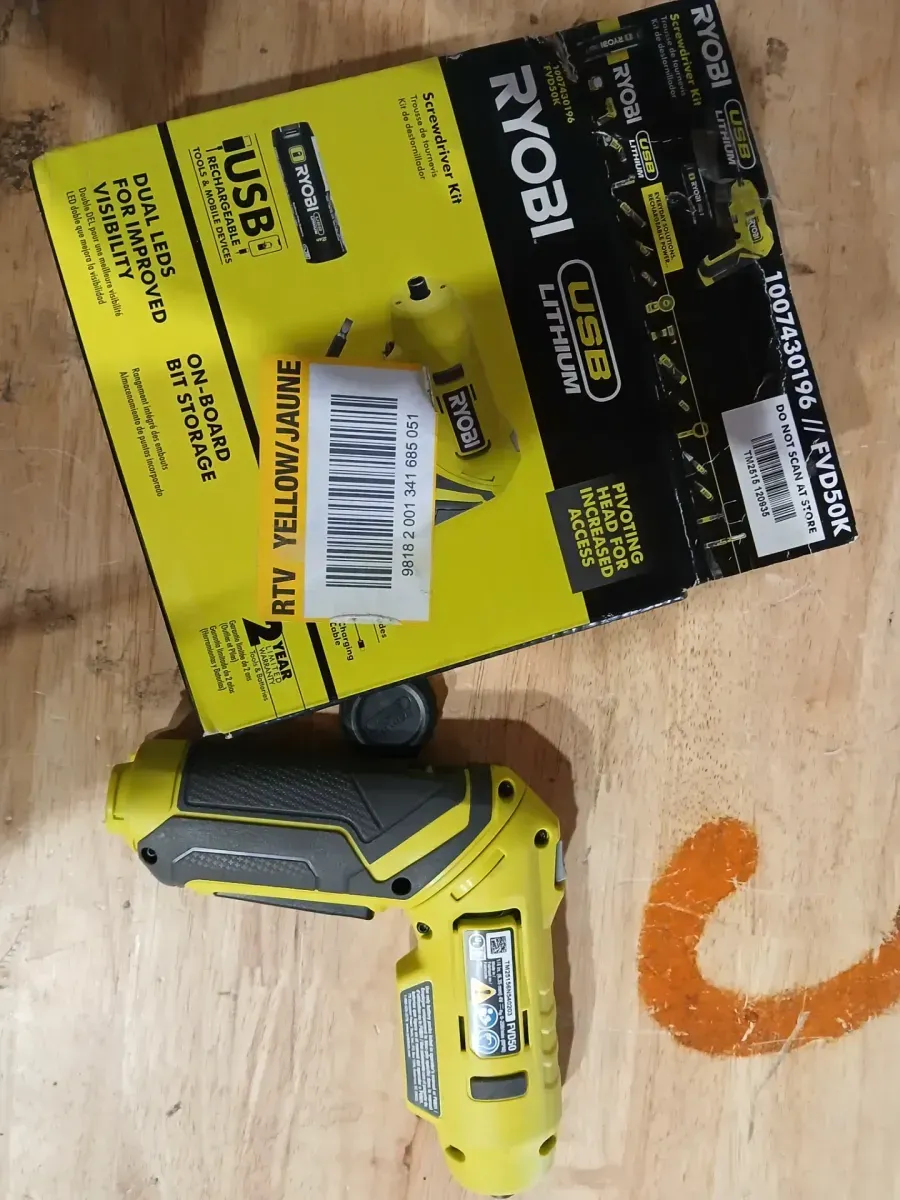 ***non functional missing battery and charging cable USB Lithium Screwdriver Kit with 2.0 Ah USB Lithium Battery and Charging Cable - image 3