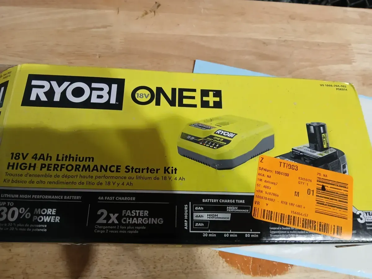 ** NON Functional** ONE+ 18V HIGH PERFORMANCE Starter Kit with 4.0 Ah Battery and Charger - image 4