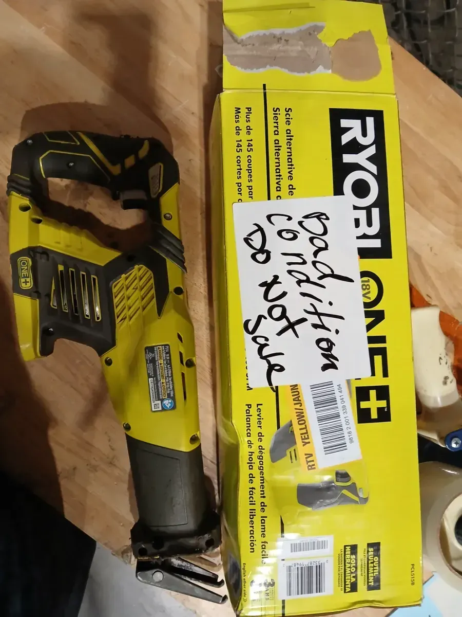 **NON FUNCTIONAL** ONE+ 18V Cordless Reciprocating Saw (Tool Only) - image 4