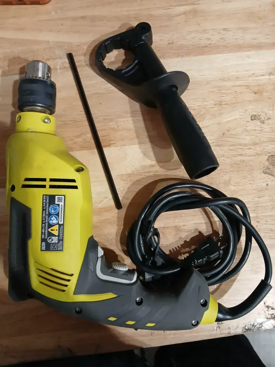 **NON FUNCTIONAL**6.2 Amp Corded 5/8 in. Variable Speed Hammer Drill - image 3