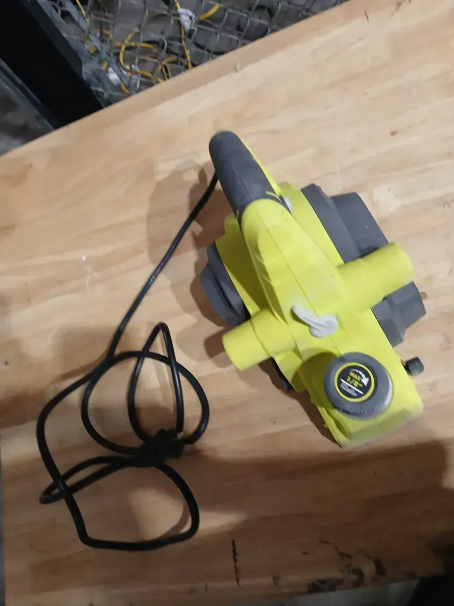 **NON FUNCTIONAL** 6 Amp Corded 3-1/4 in. Hand Planer with Dust Bag - image 2