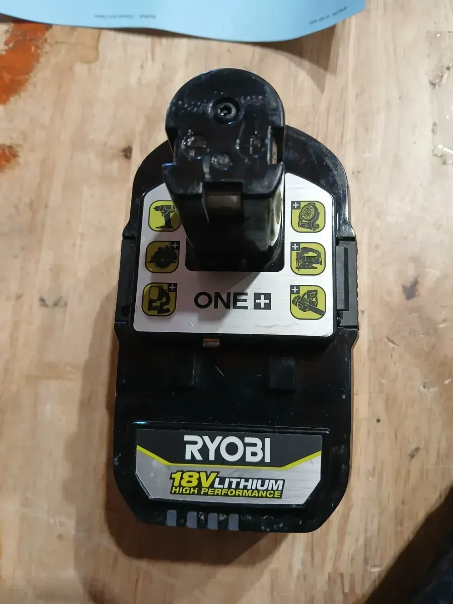 ** NON Functional** ONE+ 18V HIGH PERFORMANCE Starter Kit with 4.0 Ah Battery and Charger - image 3