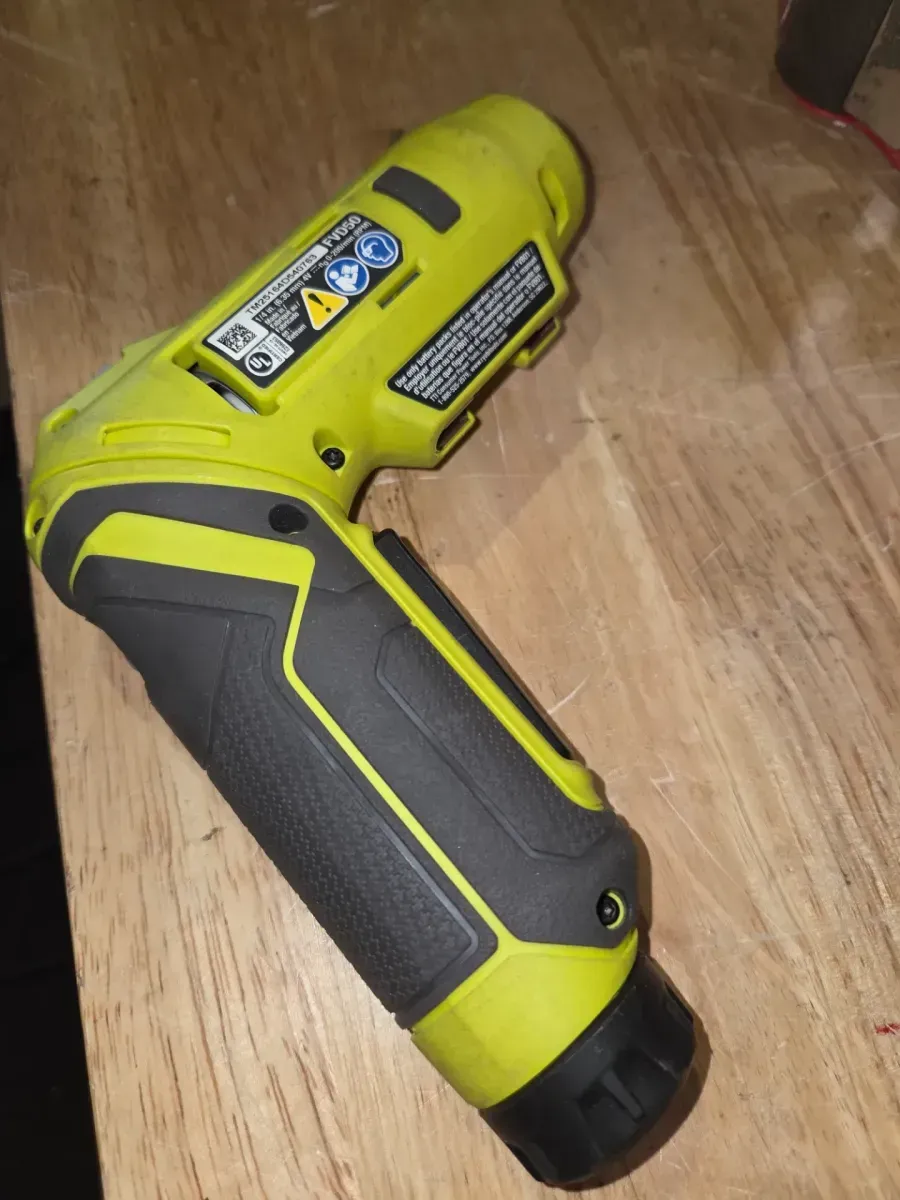 ***non functional missing battery and charging cable USB Lithium Screwdriver Kit with 2.0 Ah USB Lithium Battery and Charging Cable - image 3