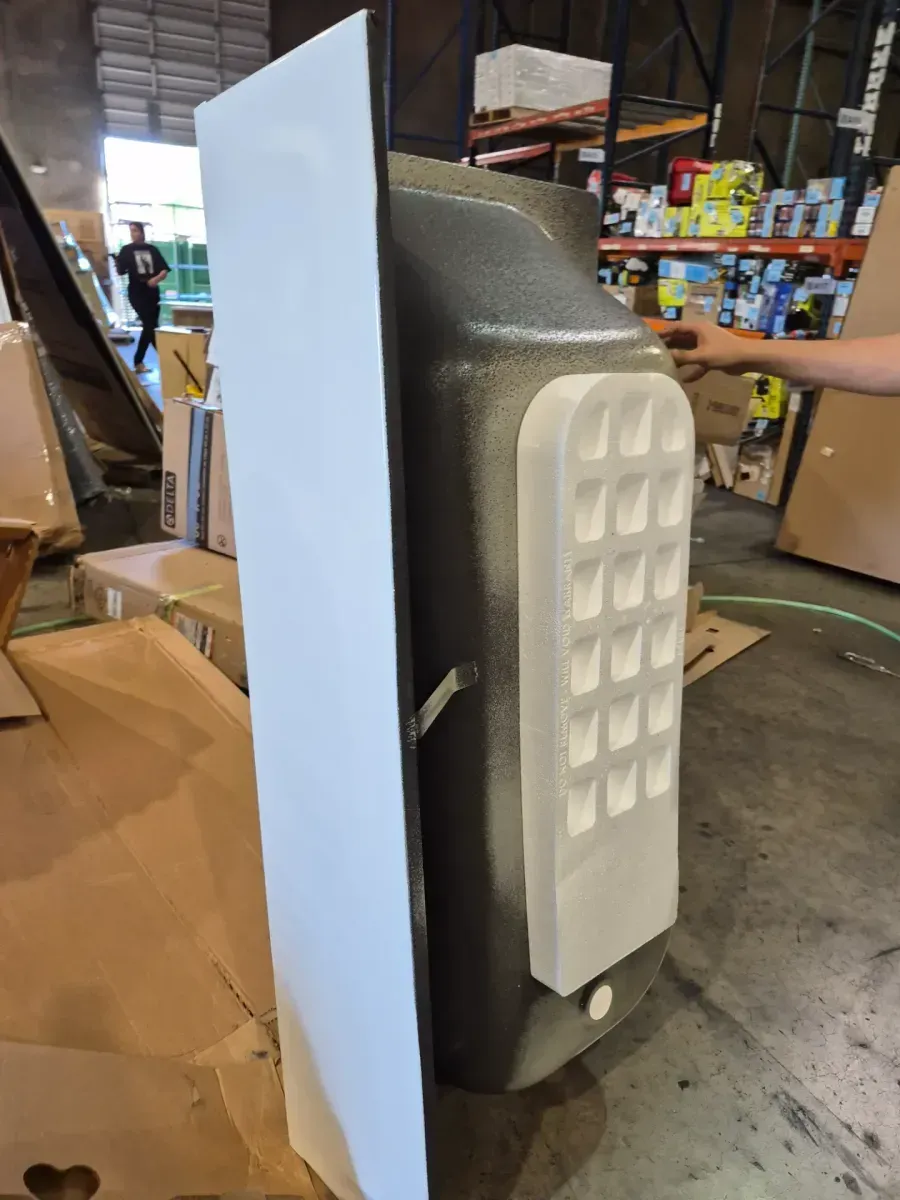 Pallet of 5 bathtubs  - image 1