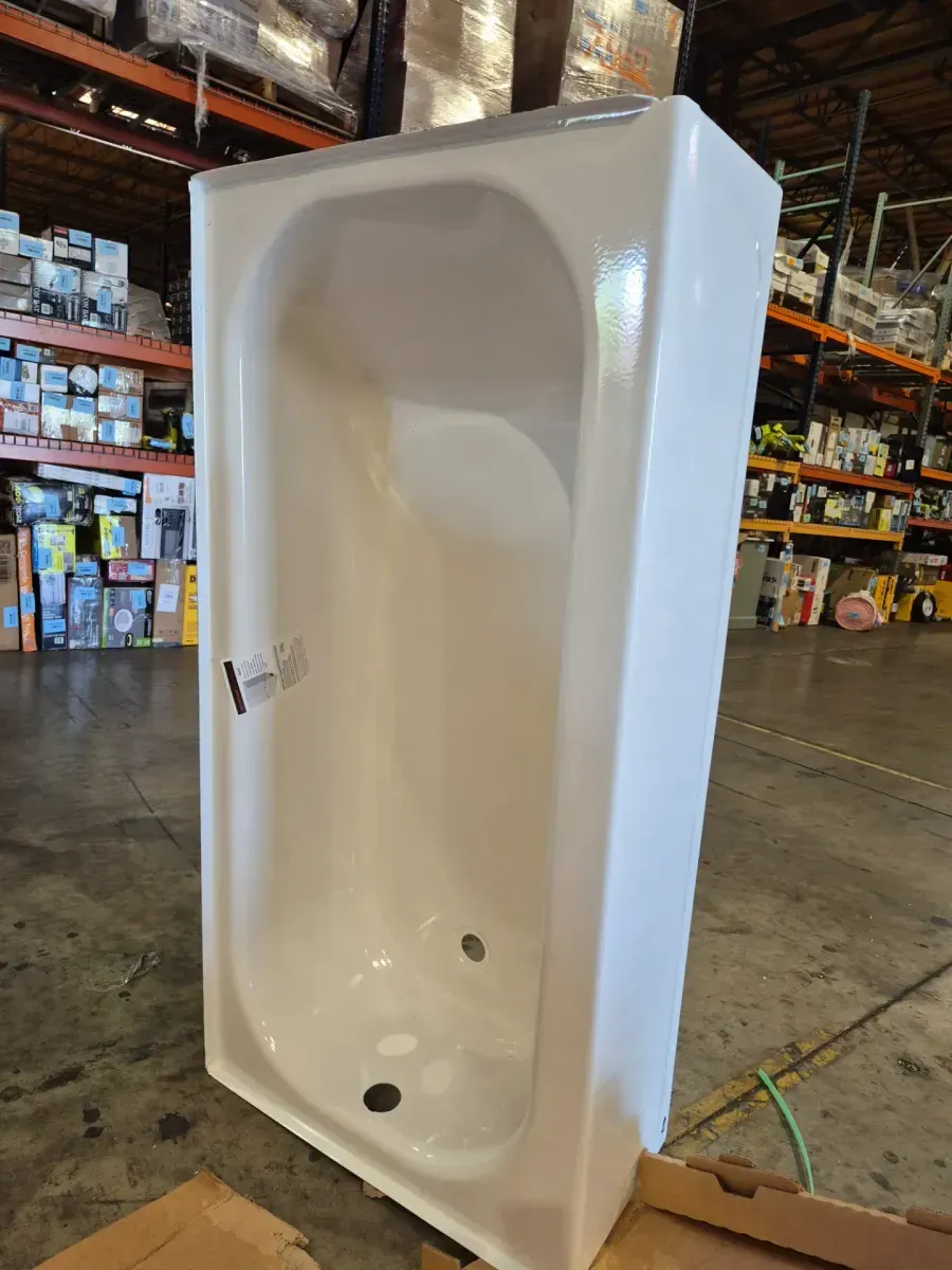 Pallet of 5 bathtubs  - image 2