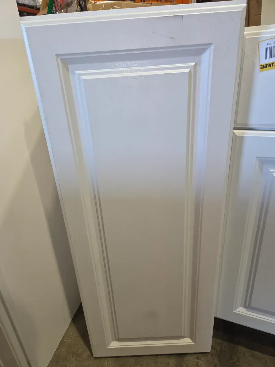 Set of 5 cabinets ( 2 upper , 3 lower  - image 4