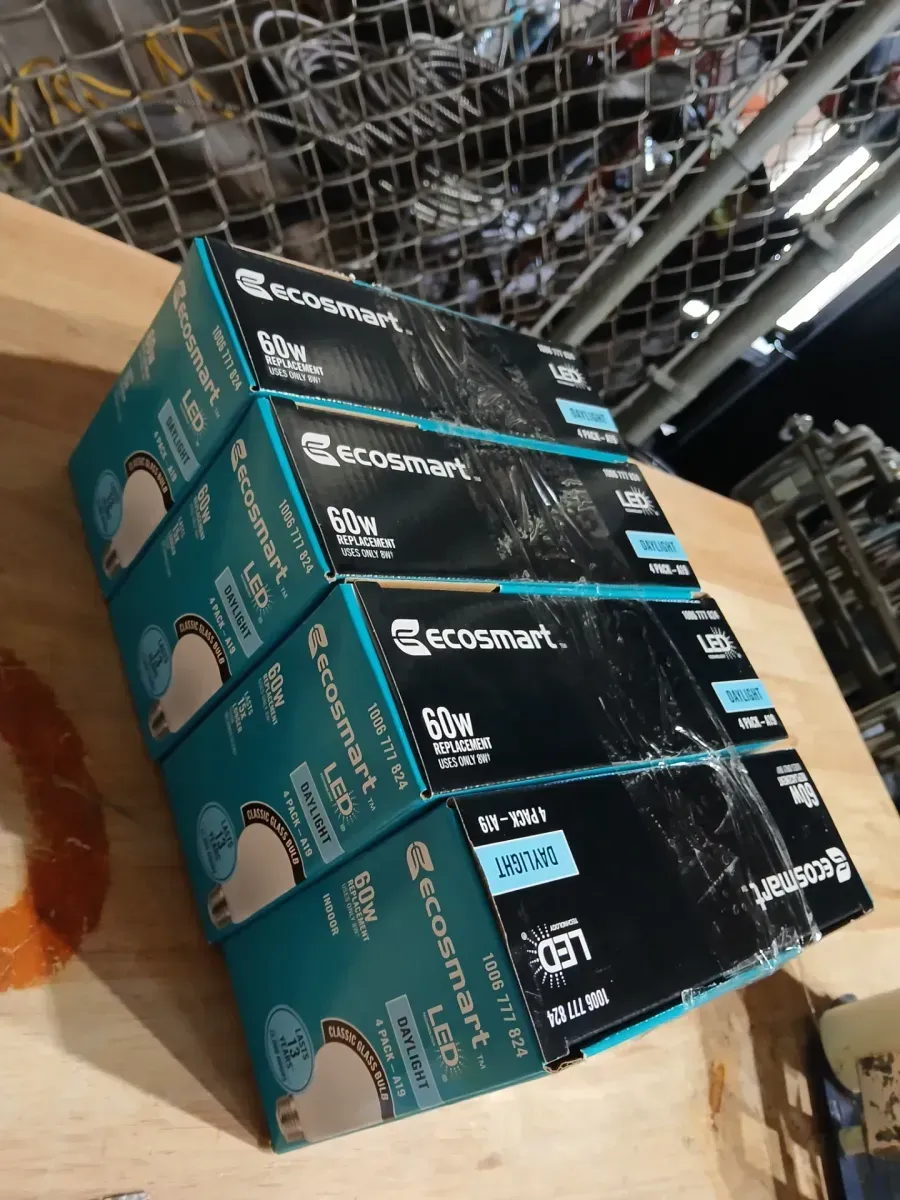 *** Pack of 6 *** 60-Watt Equivalent A19 Dimmable Frosted Glass Filament LED Light Bulb Daylight (4-Pack) - image 3