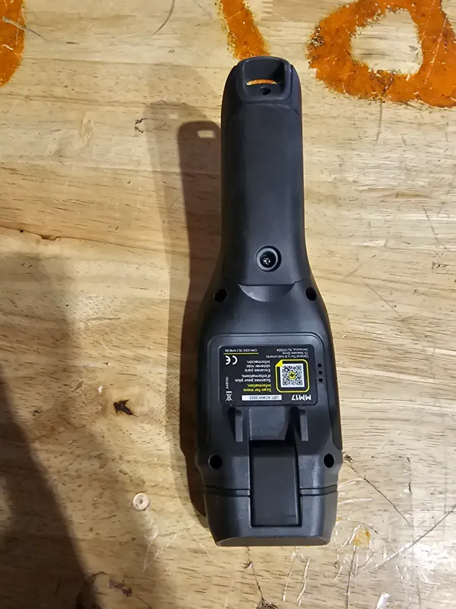 Pin Moisture Meter with Backlit Display for Wood, Drywall, and Building Materials - image 4