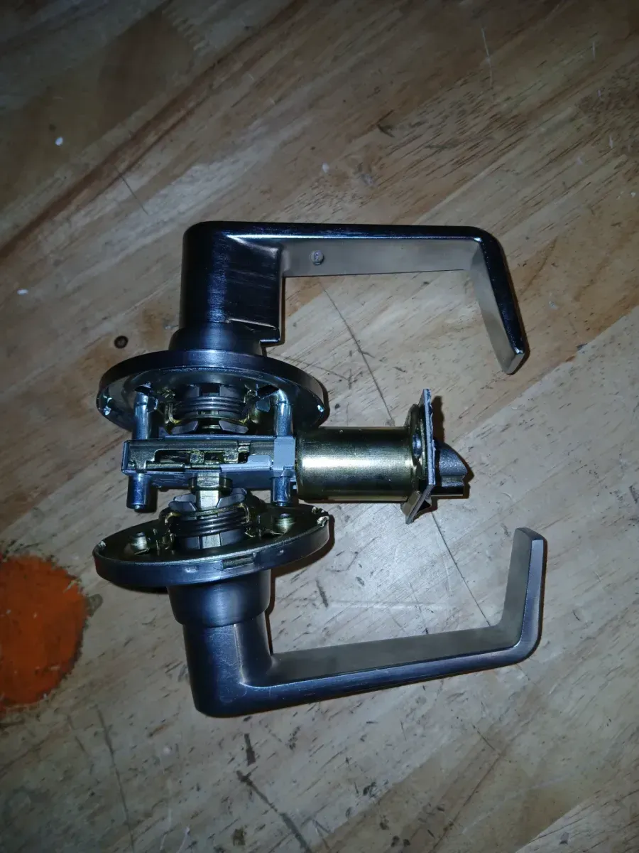 Light Duty Commercial Storeroom Lever, ADA, UL 3-Hour Fire, ANSI Grade 2, Satin Chrome Finish - image 3