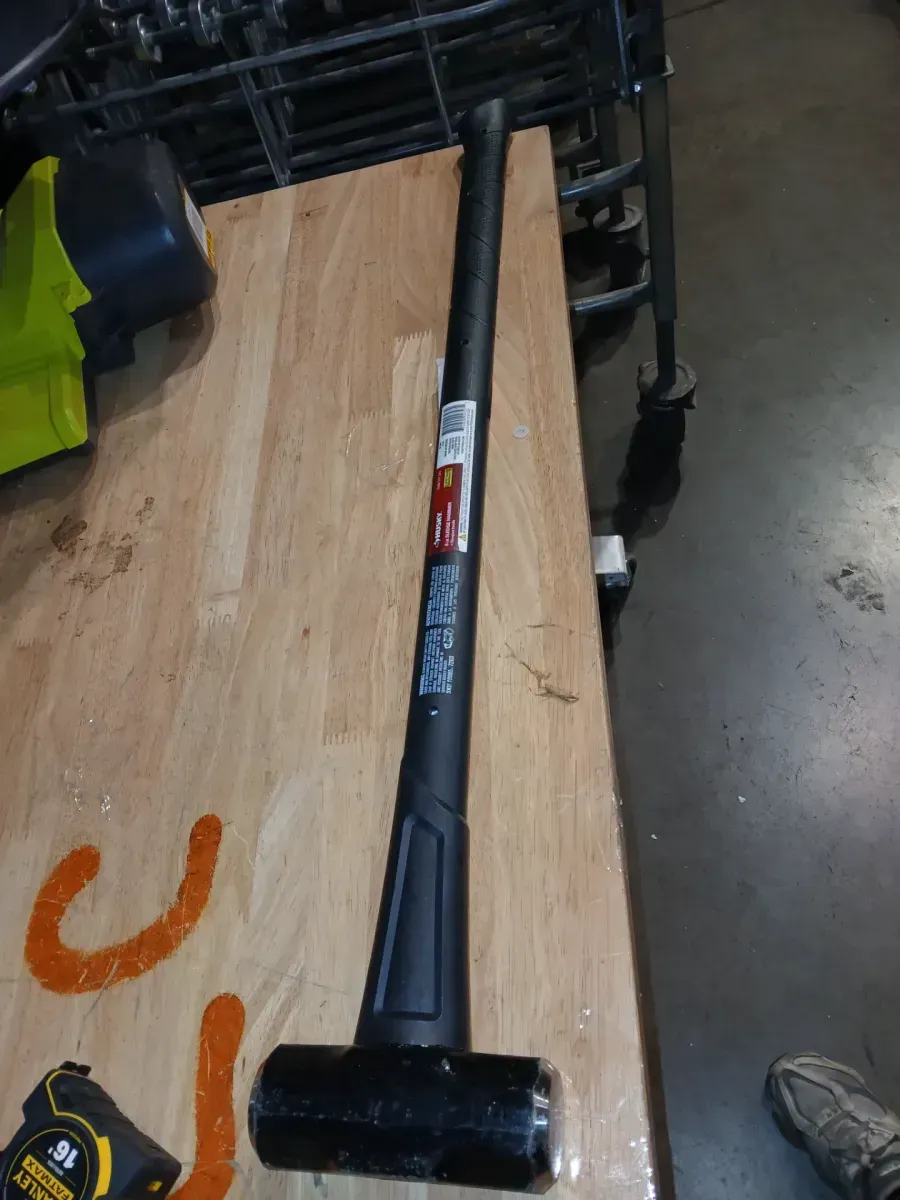 6 lb. Sledgehammer with 34 in - image 3