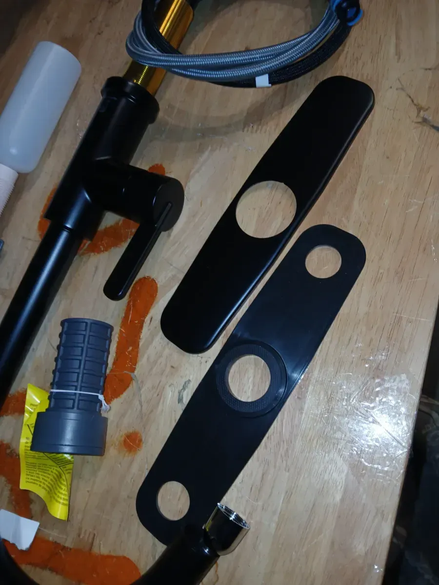 Paulina Single-Handle Pull-Down Sprayer Kitchen Faucet with TurboSpray, FastMount, Soap Dispenser in Matte Black - image 3