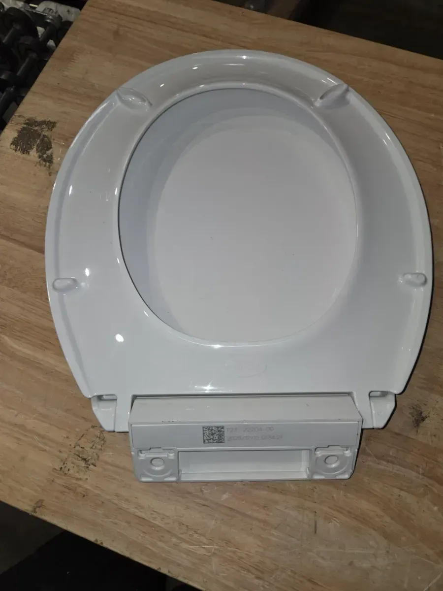 Highline Round Grip Tight Bumpers, Soft Close Toilet Seat in White - image 4