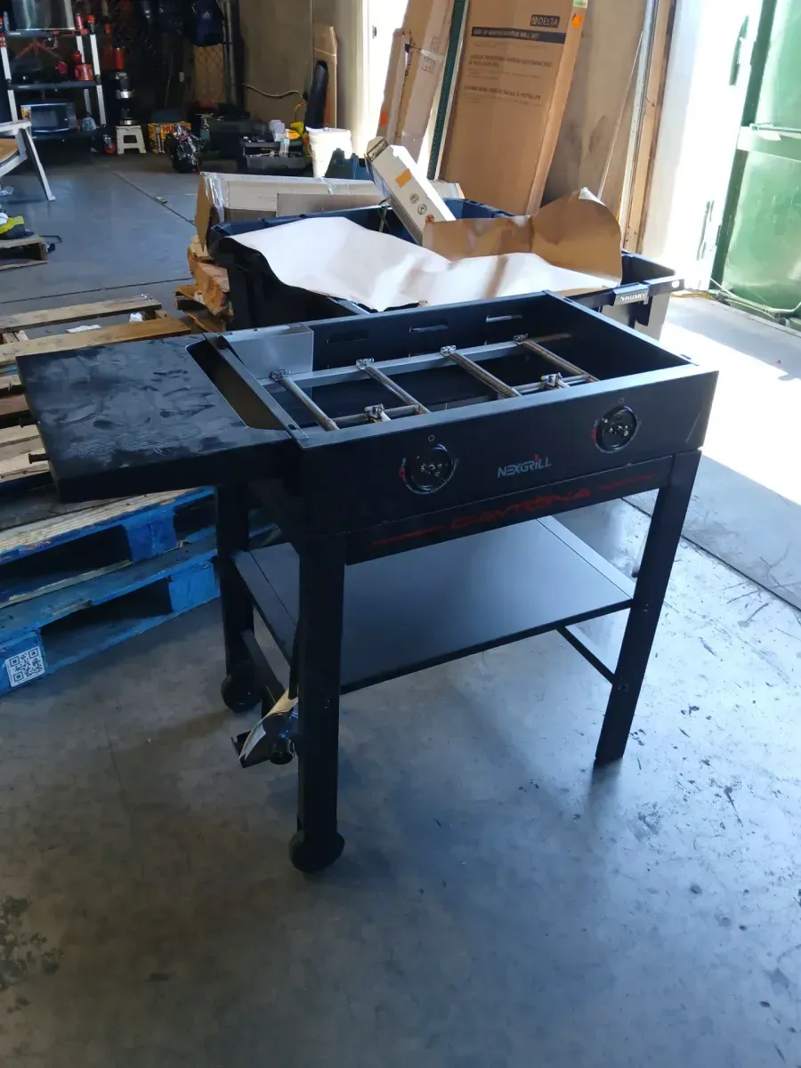 Nexgrill Daytona 2-Burner Propane Gas Griddle (Incomplete) - image 2