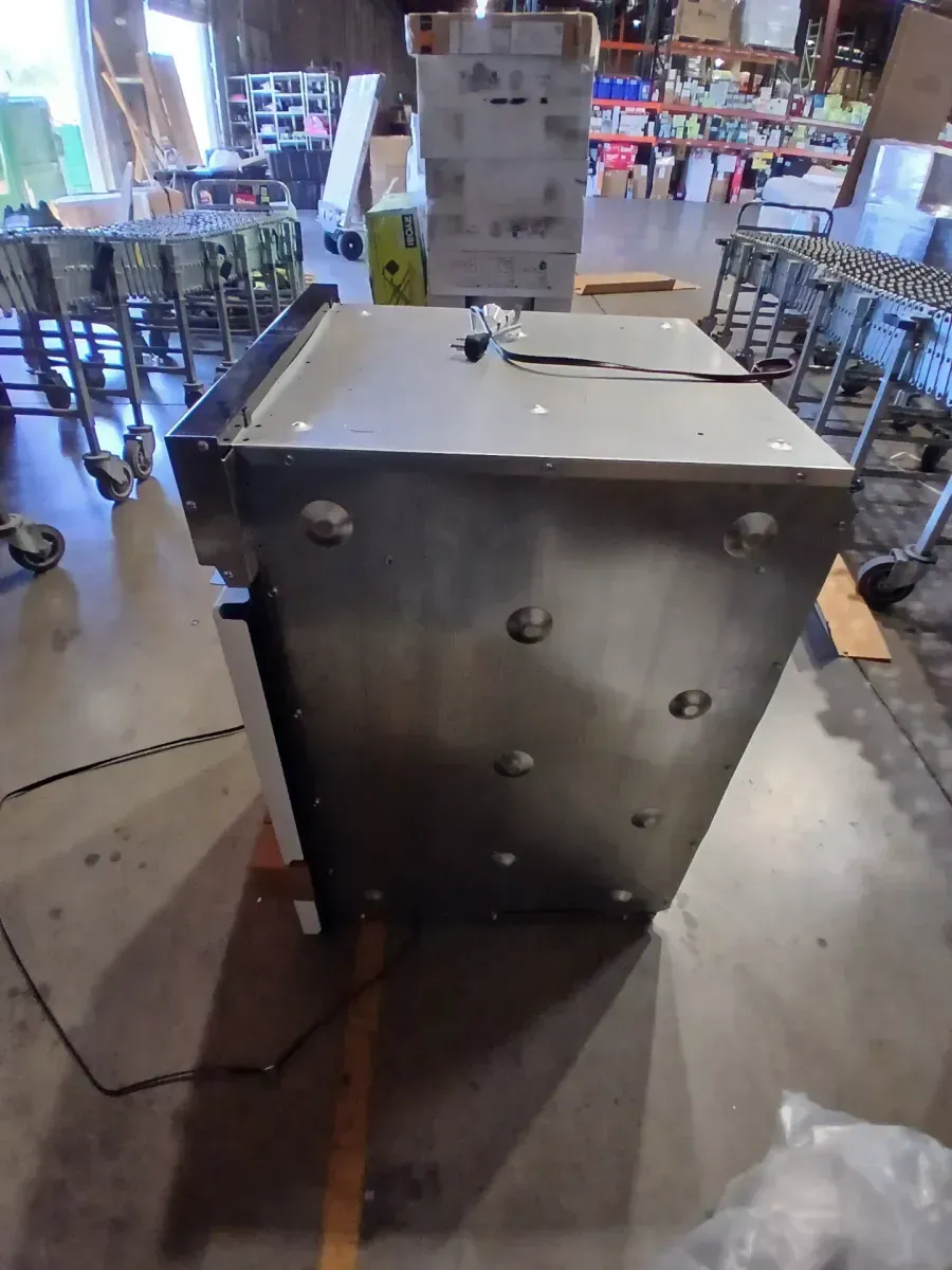 Summit 24-Inch Electric Wall Oven in White - image 4