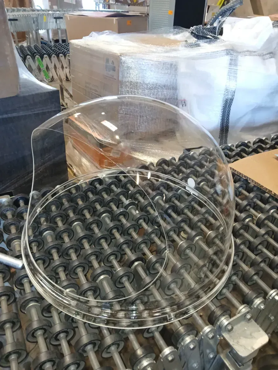 VEVOR Pet Peek Window for Fences - image 2