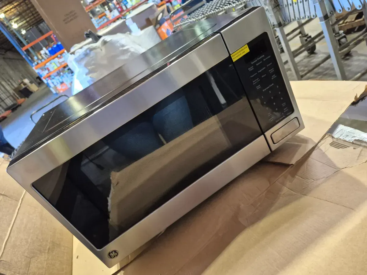 1.6 cu. ft. Over-the-Range Microwave in Stainless Steel - image 3