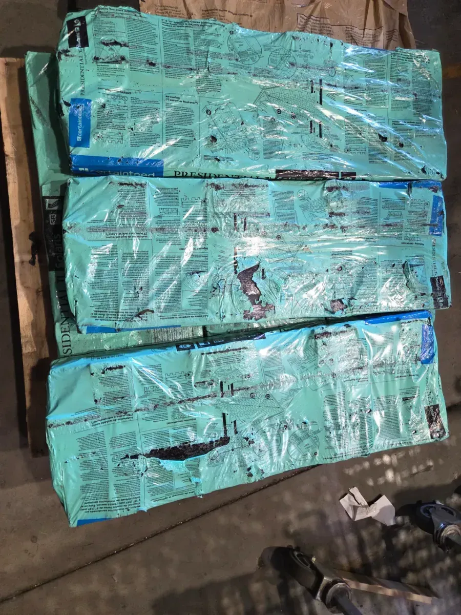 ***pack of 6***Presidential  TL triple Laminate Solaris solar reflective shingles  - image 2