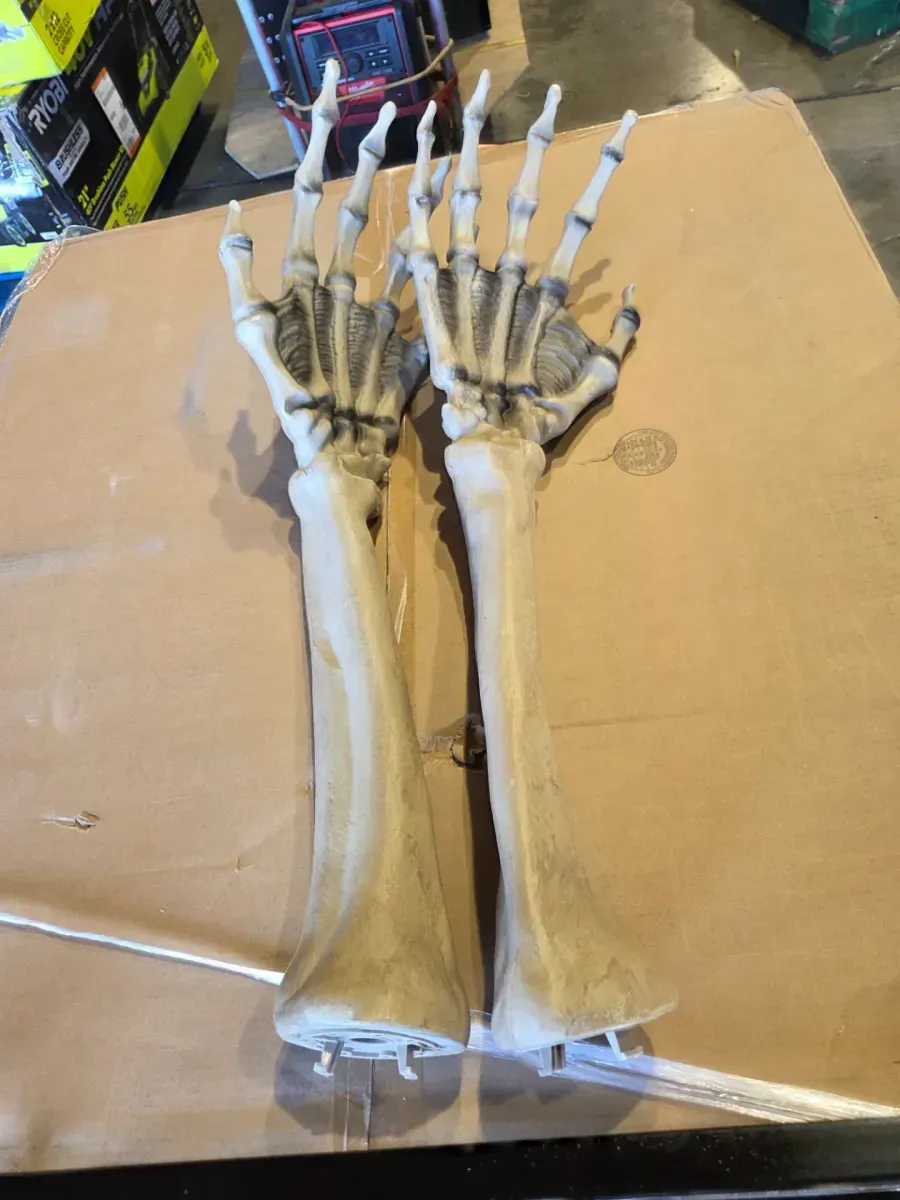 60 in. Halloween Life Size Hanging Skeleton - image 6