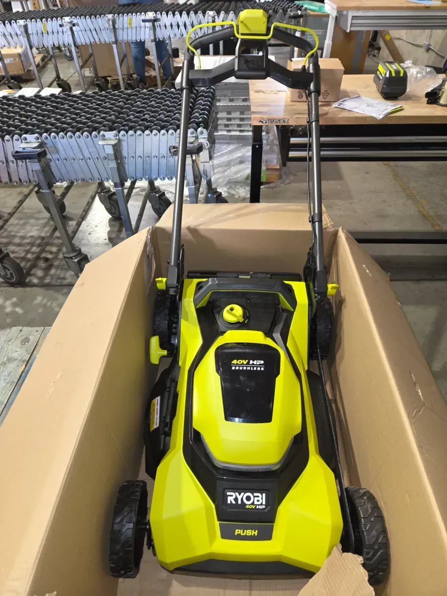 40V HP Brushless 21 in. Cordless Battery Walk Behind Push Lawn Mower with 8.0 Ah Battery and Charger - image 5