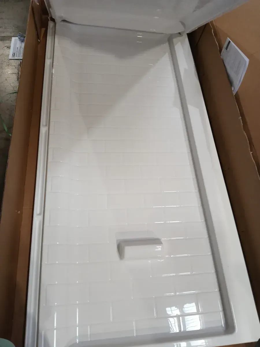 There are 5 pieces for the bathroom floor and walls—all in very good condition, in various sizes and shapes. - image 16