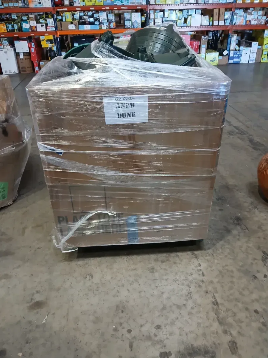 Pallet  of different types and styles of Cinco express the 2- minute Christmas tree stand  - image 2