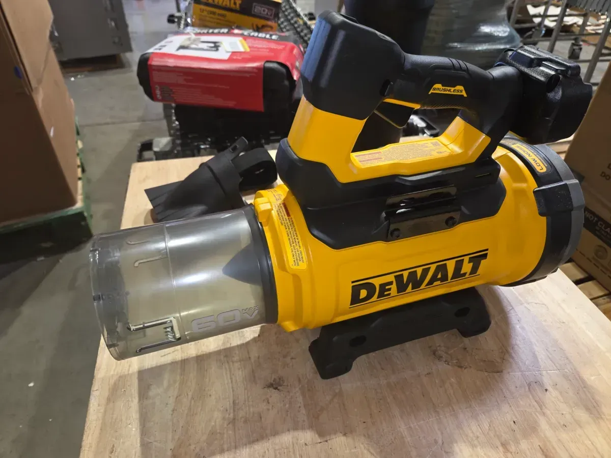 ***It doesn't come with the battery.***FLEXVOLT 60V MAX 160 MPH 760 CFM Brushless Cordless Battery Powered Blower Kit w/ (1) FLEXVOLT 4 Ah Battery and Charger - image 4