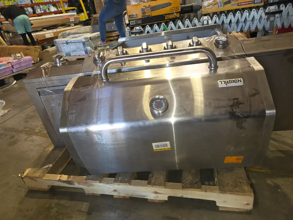 Gourmet Pro 6-Burner Stainless Steel Propane Gas Grill with Searing Side Burner and Griddle Max Insert - image 6