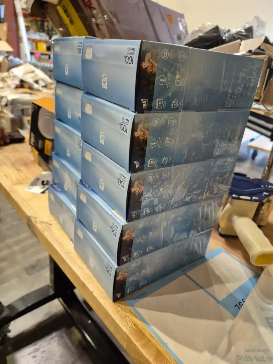 60-Watt Equivalent A19 Non-Dimmable E26 LED Light Bulb With EyeComfort Technology Daylight 5000K (10-Pack) - image 2