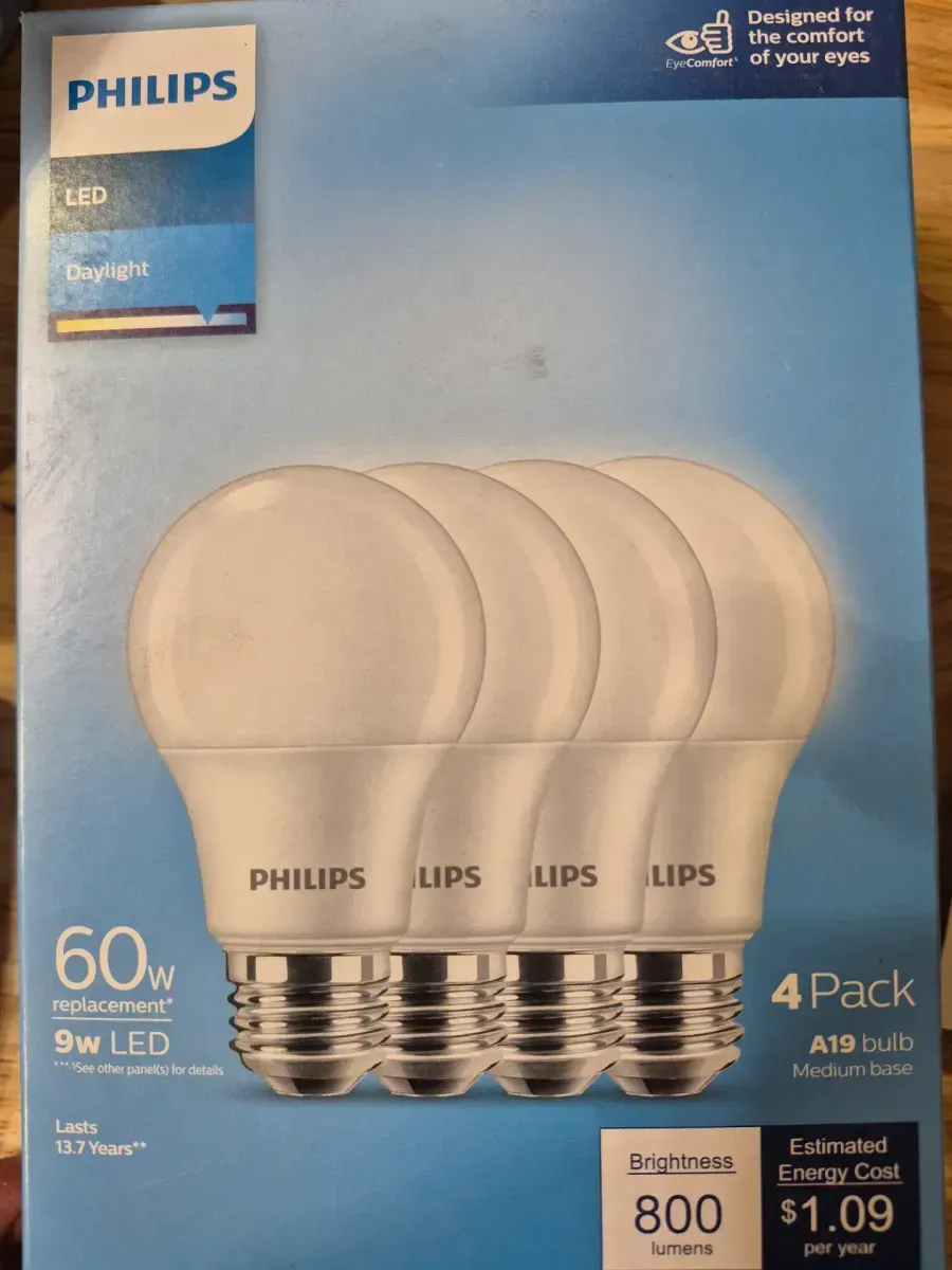 60-Watt Equivalent A19 Non-Dimmable E26 LED Light Bulb With EyeComfort Technology Daylight 5000K (10-Pack) - image 4