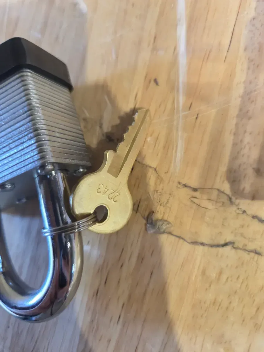 50 mm 1 in. 2-Pack Laminated Steel Shackle Keyed Padlock (Includes 2 Keys) - image 3